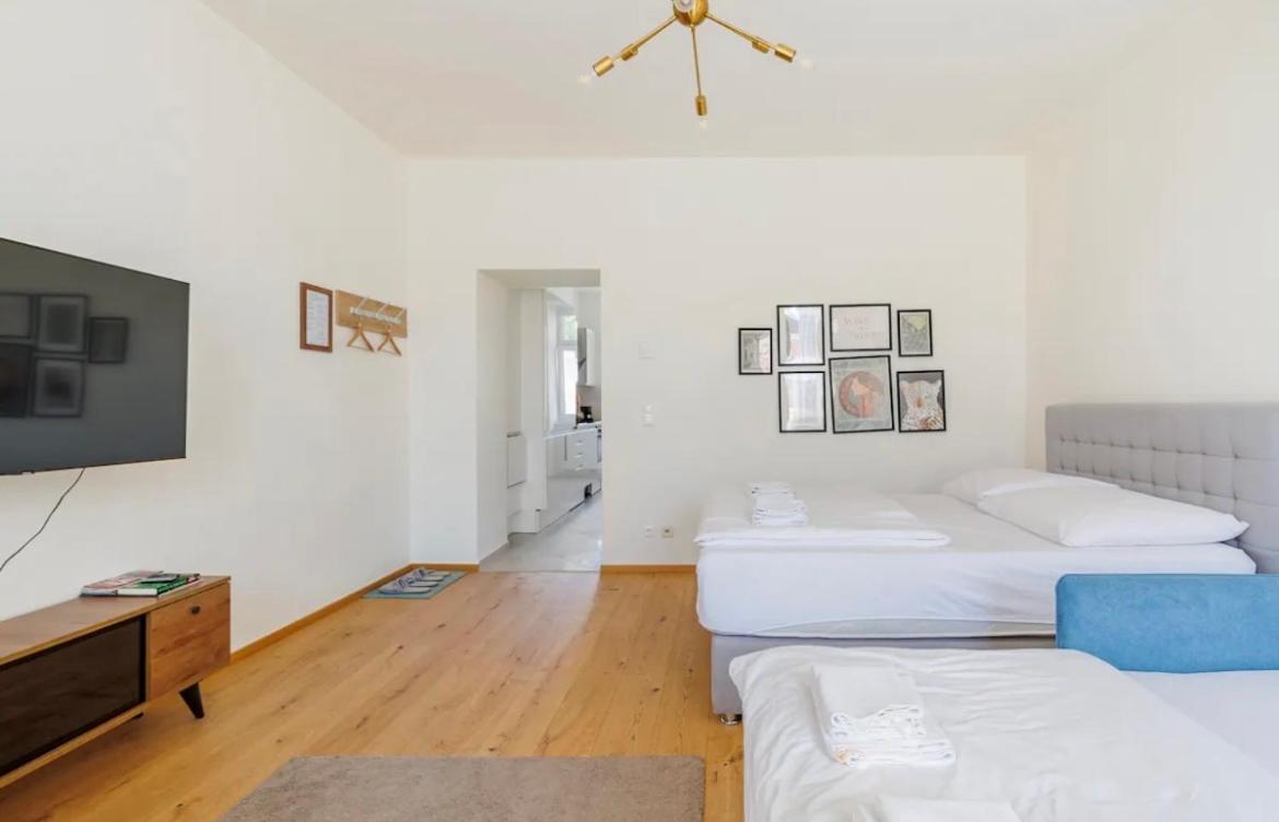 Apartment Near Hauptbahnhof - Kingsize Bed Wien Exterior foto